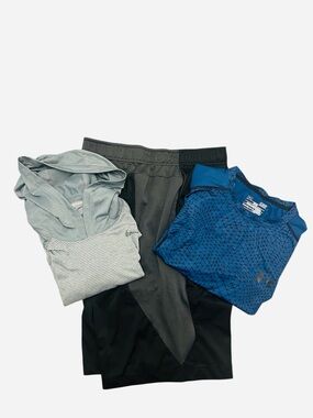 Under Armour Nike Bundle Athletic Tee with Gray Hoodie & Shorts Mens Small